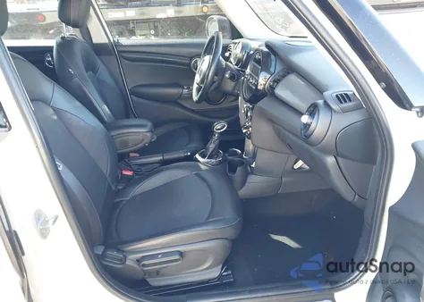 2015 Mini Hardtop Cooper из США, поврежденный, VIN WMWXS5C53FT828416